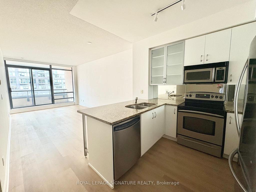 









438


King

Street West, 1115,
Toronto,




ON
M5V 3T9

