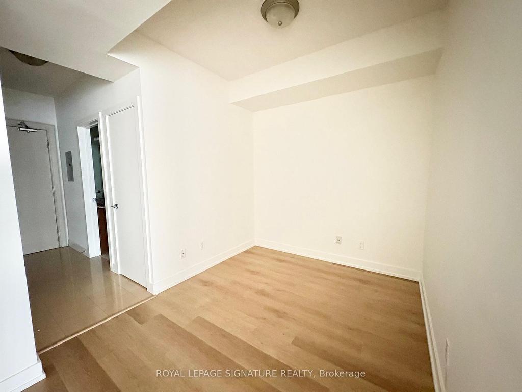 









438


King

Street West, 1115,
Toronto,




ON
M5V 3T9

