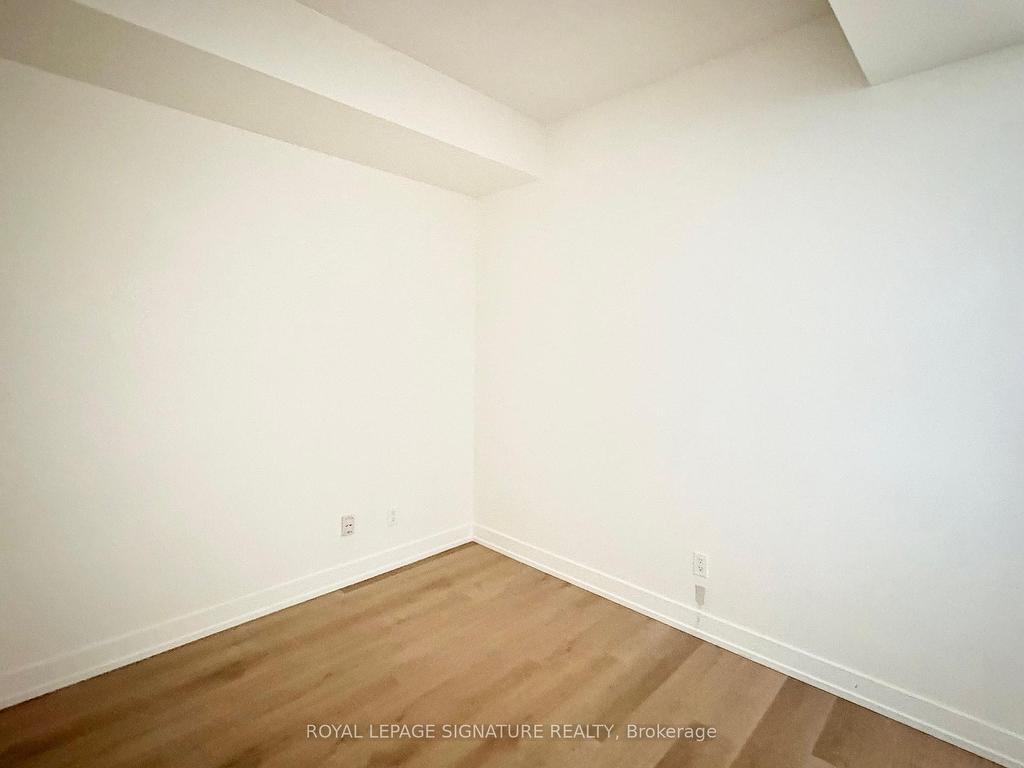 









438


King

Street West, 1115,
Toronto,




ON
M5V 3T9


