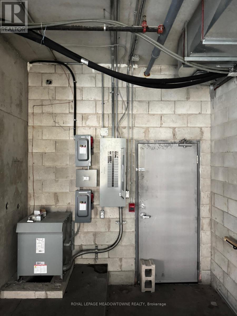 












C5A - 150 MAIN STREET W

,
Hamilton,




Ontario
L8P0B8

