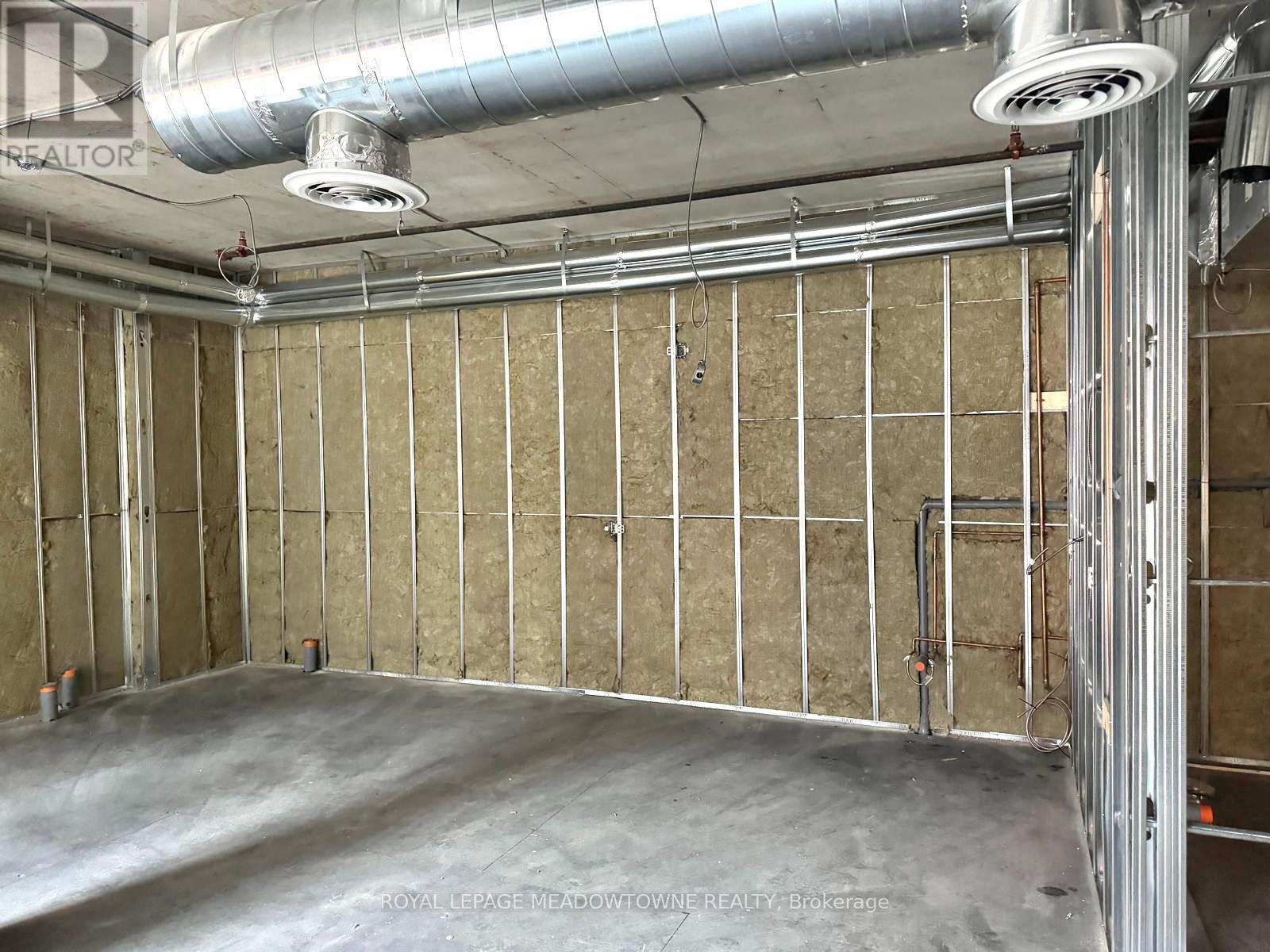 












C5A - 150 MAIN STREET W

,
Hamilton,




Ontario
L8P0B8

