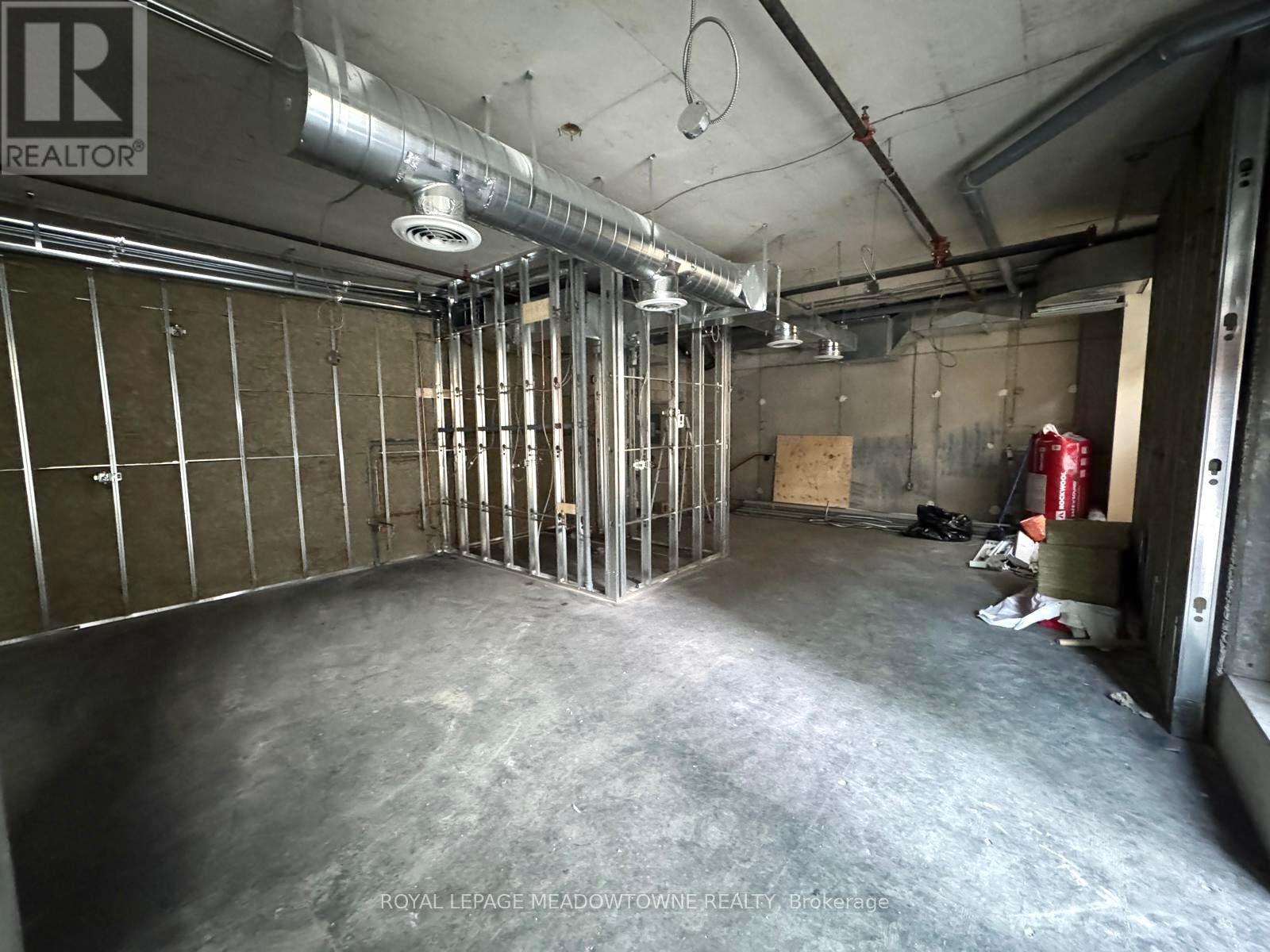 












C5A - 150 MAIN STREET W

,
Hamilton,




Ontario
L8P0B8

