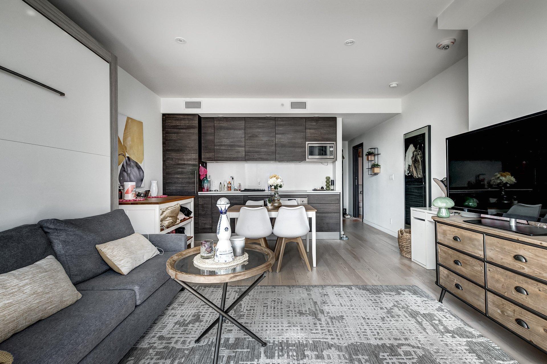 









1450


Boul. René-Lévesque O.

, 1401,
Montréal (Ville-Marie),




QC
H3G0E1

