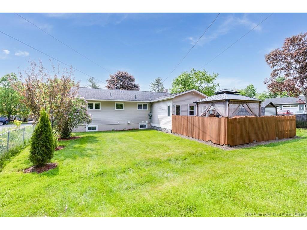 









259


Topcliffe

CRES,
Fredericton,




NB
E3B 4P8

