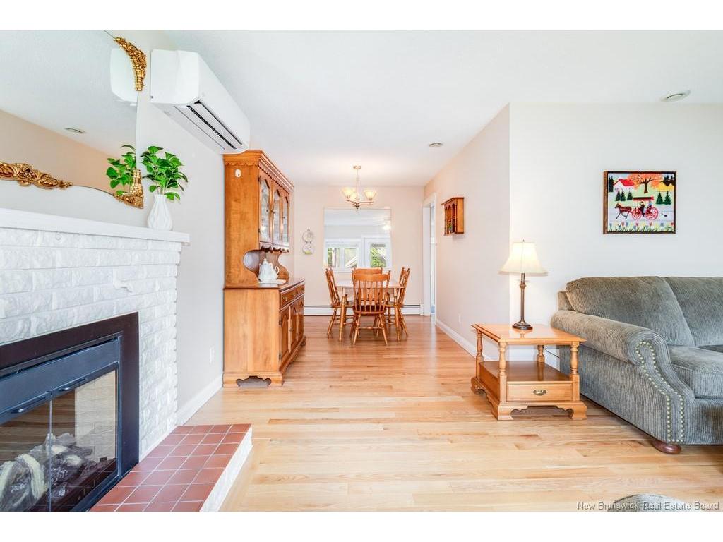 









259


Topcliffe

CRES,
Fredericton,




NB
E3B 4P8

