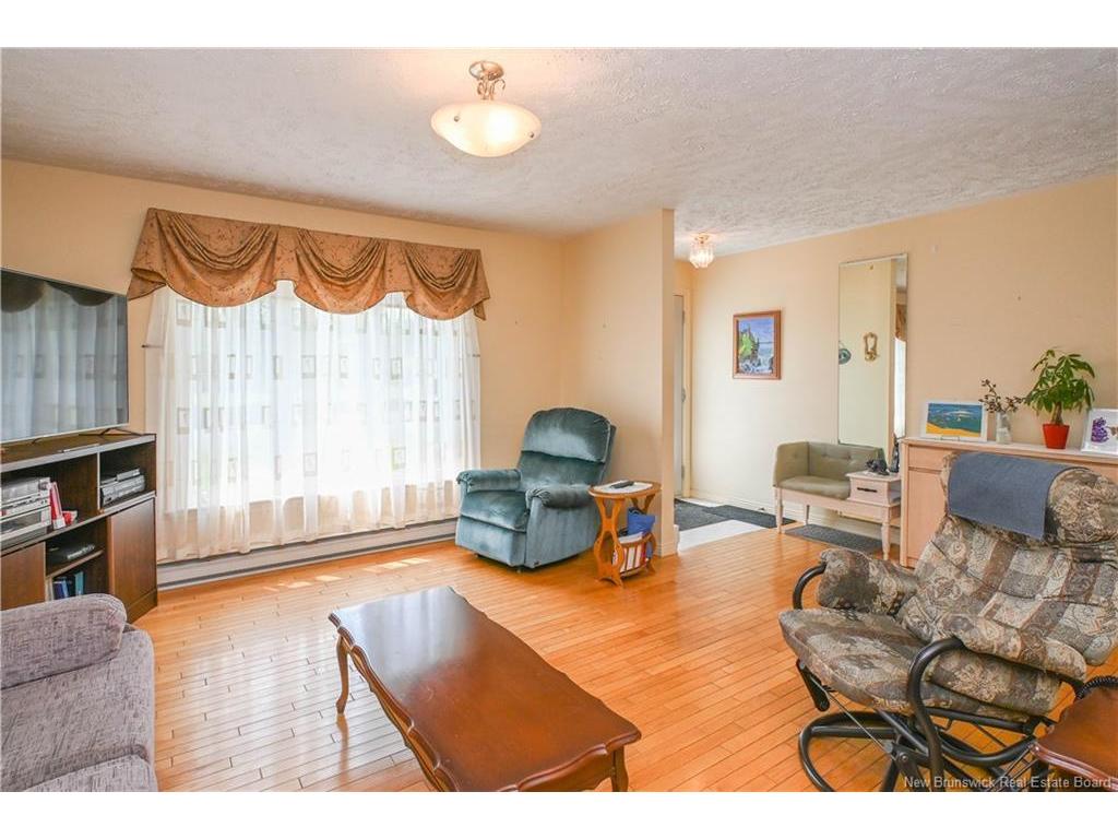 









459


rue Pointe-à-Bouleau

ST,
Tracadie,




NB
E1X 1B6

