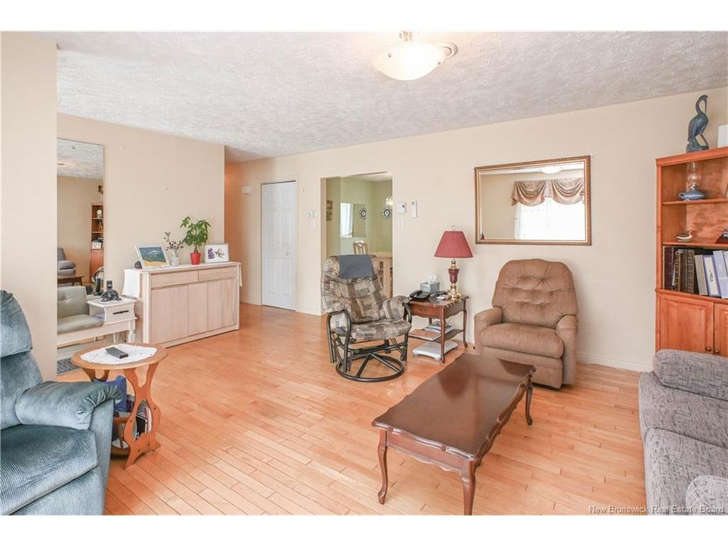 









459


rue Pointe-à-Bouleau

ST,
Tracadie,




NB
E1X 1B6

