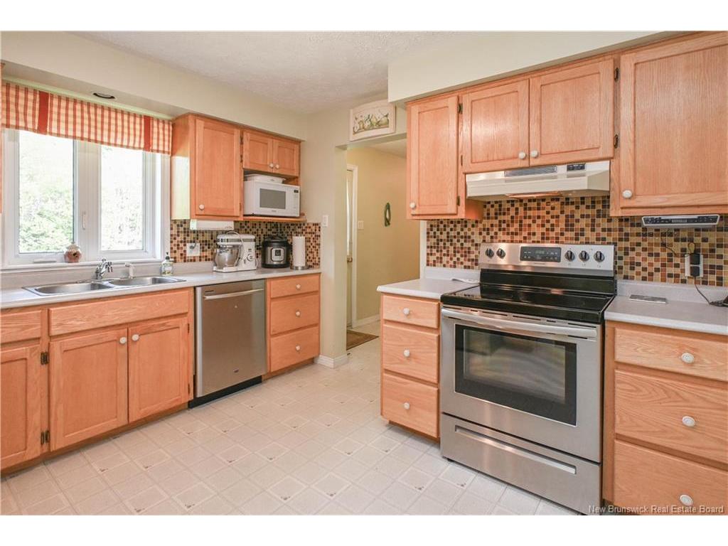 









459


rue Pointe-à-Bouleau

ST,
Tracadie,




NB
E1X 1B6

