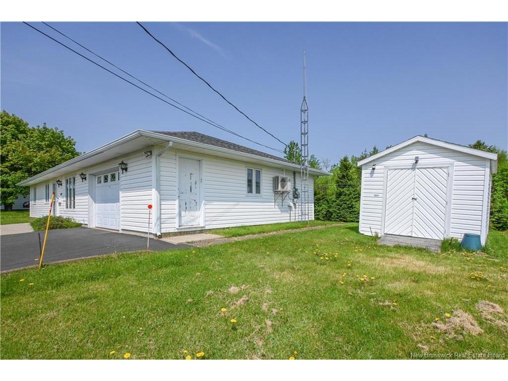 









459


rue Pointe-à-Bouleau

ST,
Tracadie,




NB
E1X 1B6

