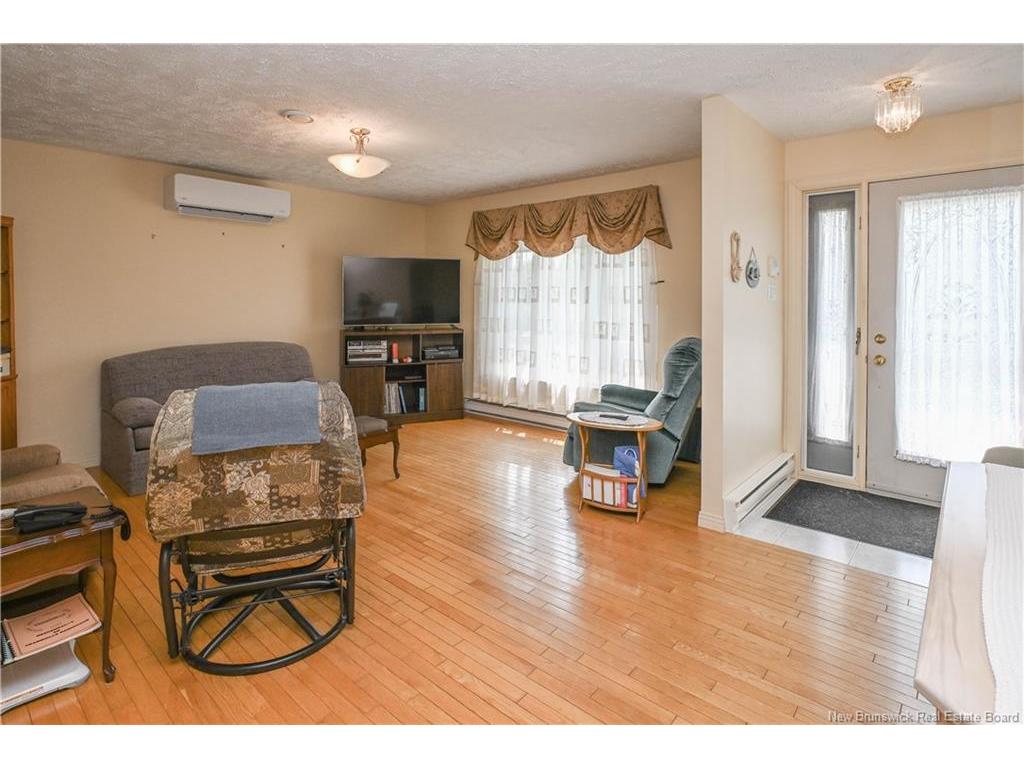 









459


rue Pointe-à-Bouleau

ST,
Tracadie,




NB
E1X 1B6

