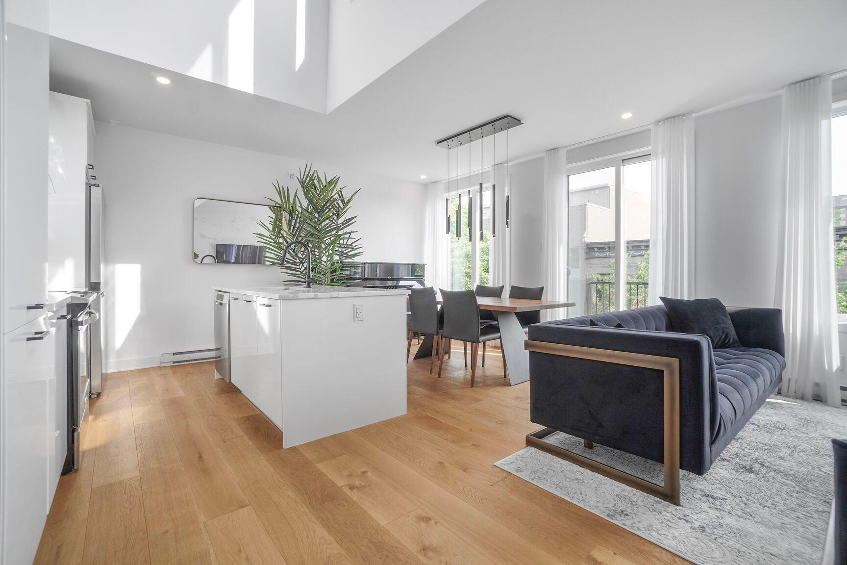 









1486


Rue Beaudry

, 302,
Montréal (Ville-Marie),




QC
H2L3E5

