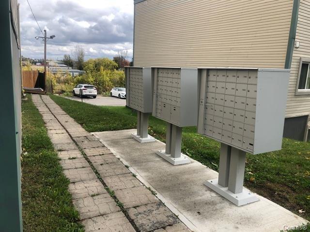 









202


Ch. Freeman

, B,
Gatineau (Hull),




QC
J8Z2B5


