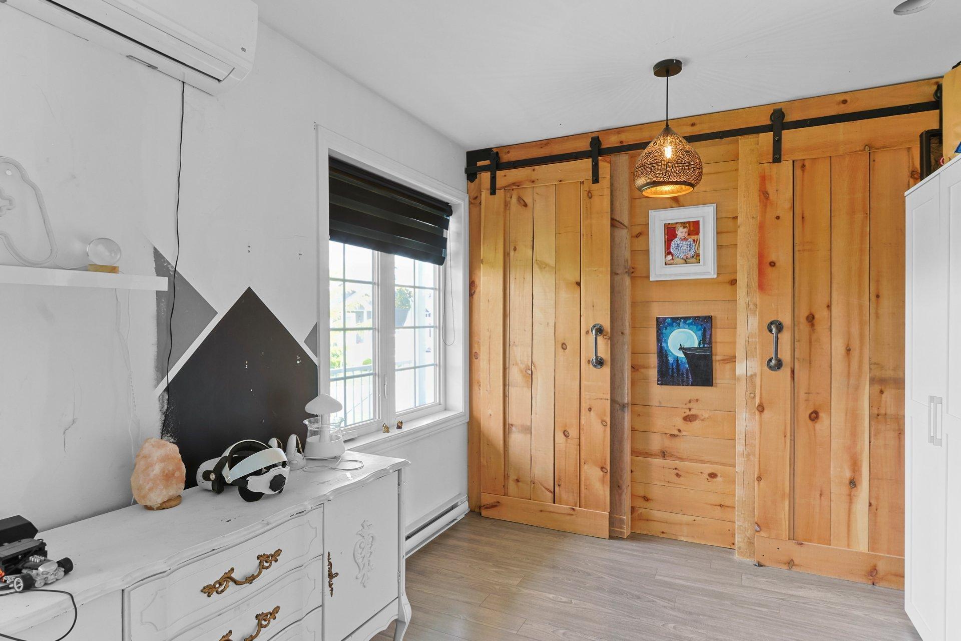 









1


Thomas Gebbie

,
Howick,




QC
J0S1G0

