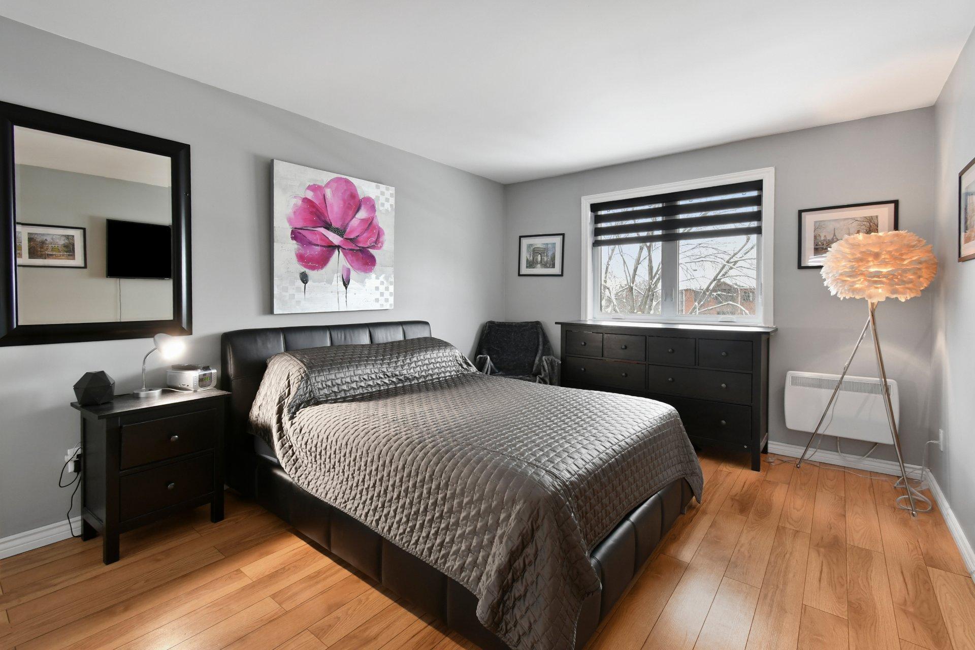 









7674


Boul. Perras

,
Montréal (Rivière-des-Prairies/Pointe-aux-Trembles),




QC
H1E5K9

