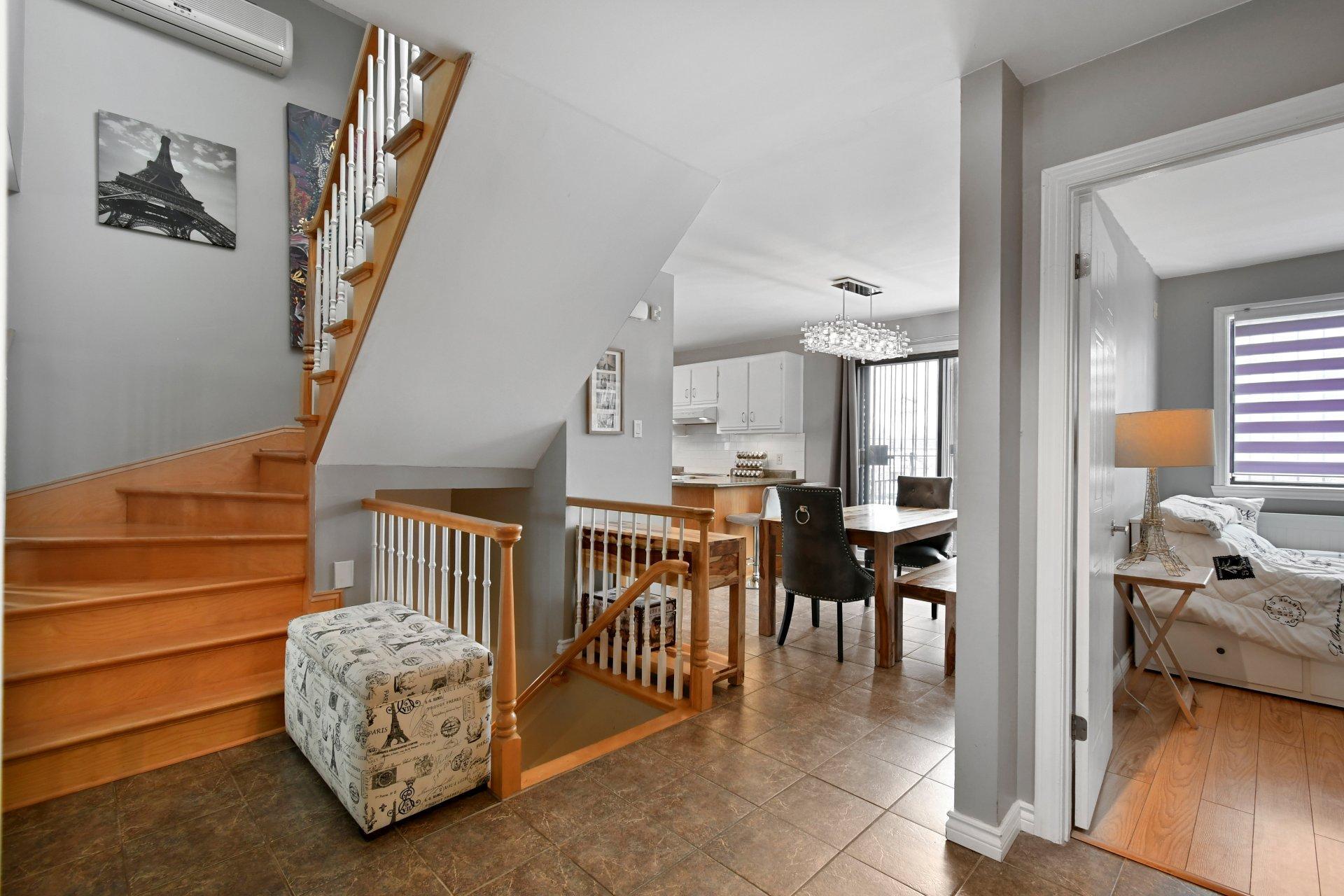 









7674


Boul. Perras

,
Montréal (Rivière-des-Prairies/Pointe-aux-Trembles),




QC
H1E5K9

