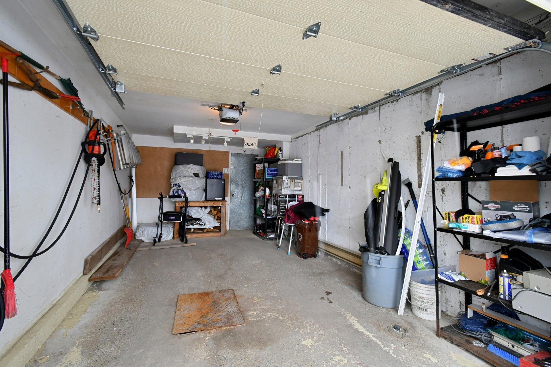 









7674


Boul. Perras

,
Montréal (Rivière-des-Prairies/Pointe-aux-Trembles),




QC
H1E5K9

