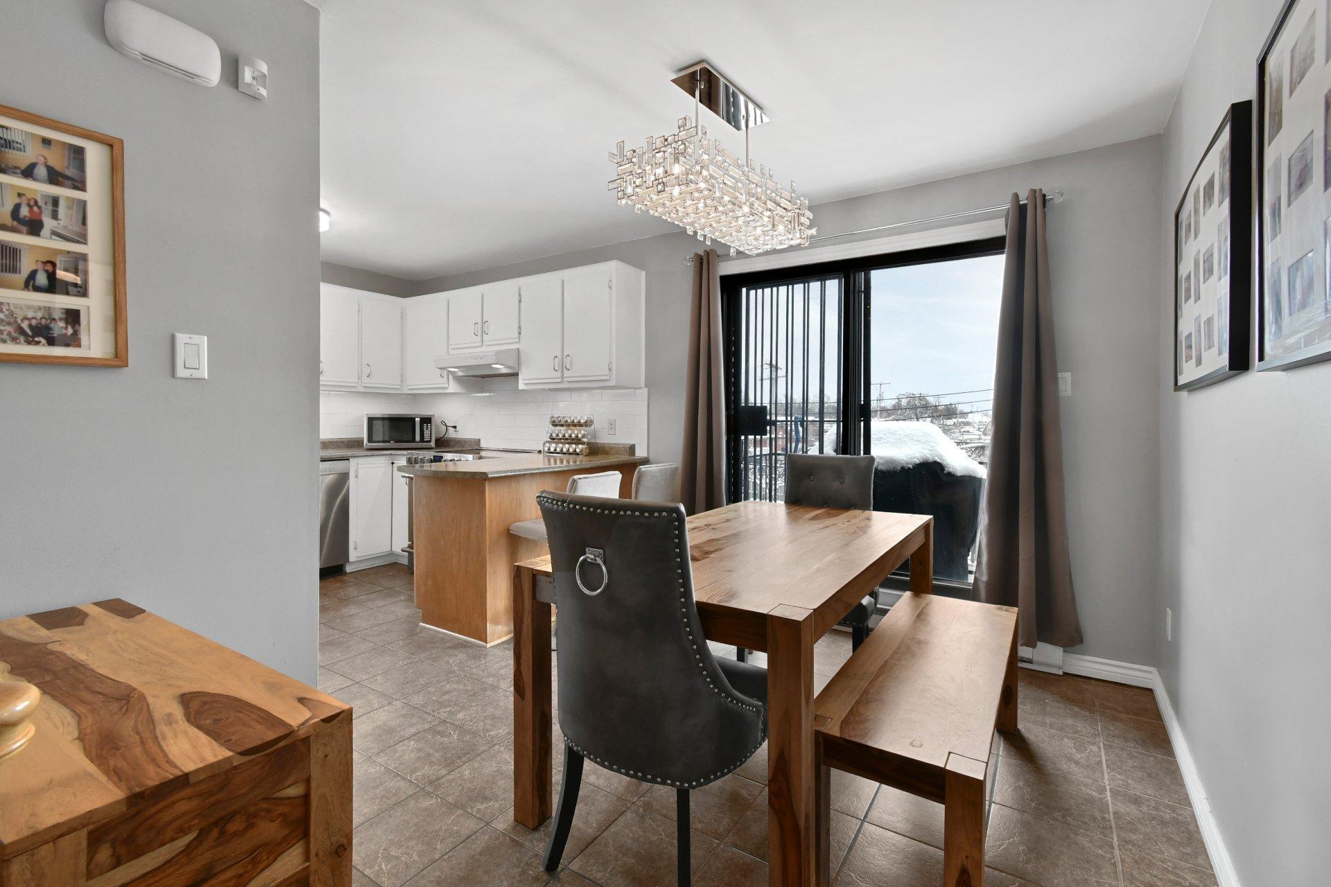 









7674


Boul. Perras

,
Montréal (Rivière-des-Prairies/Pointe-aux-Trembles),




QC
H1E5K9

