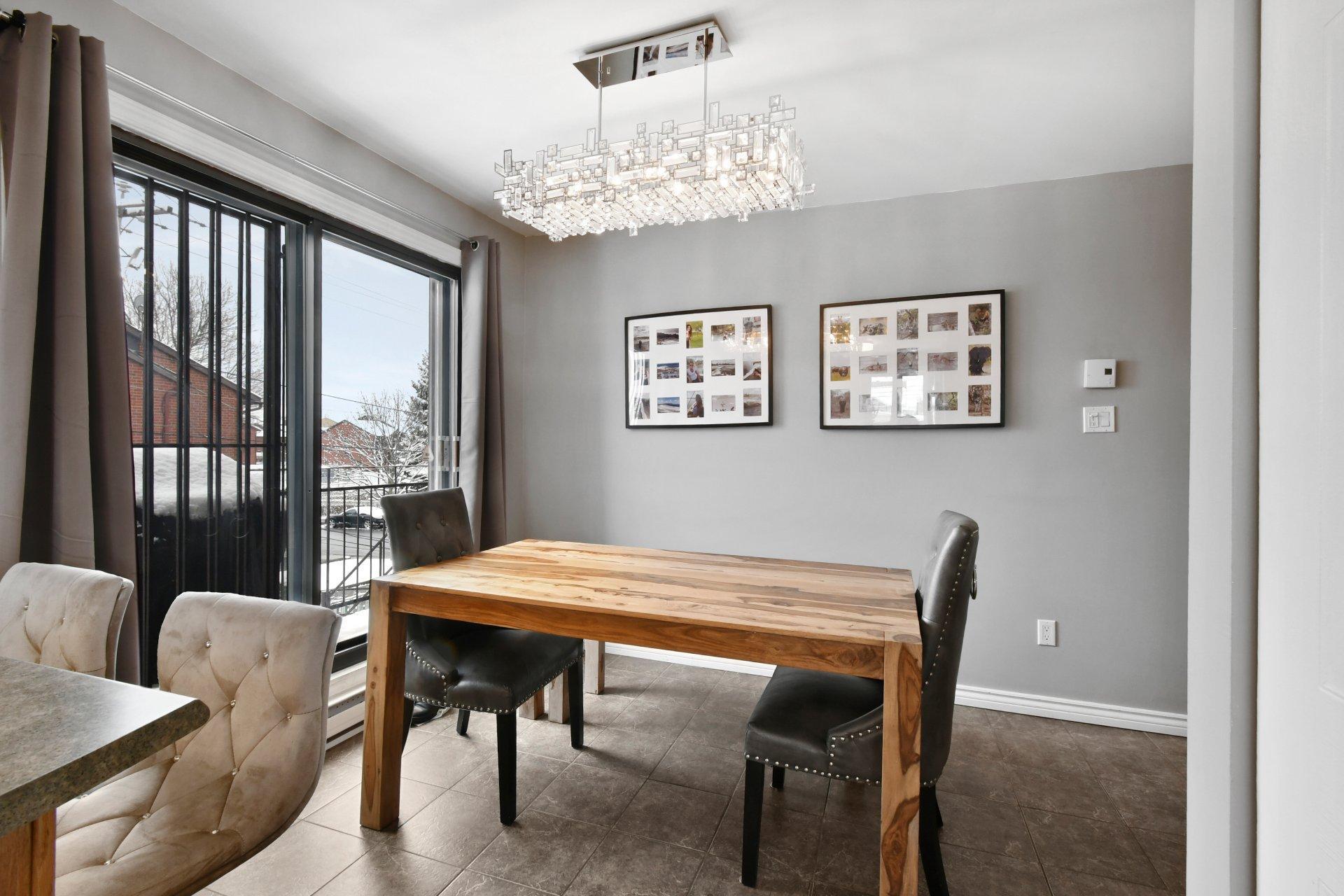 









7674


Boul. Perras

,
Montréal (Rivière-des-Prairies/Pointe-aux-Trembles),




QC
H1E5K9


