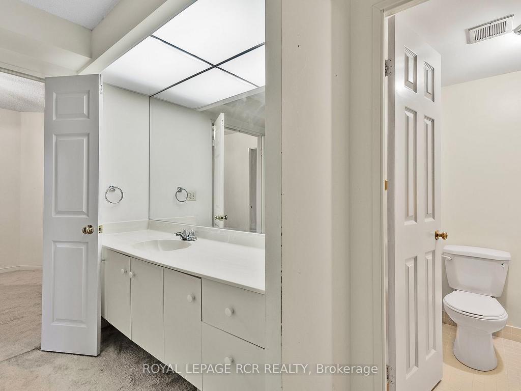 









195


St Patrick

Street, 603,
Toronto,




ON
M5T 2Y8

