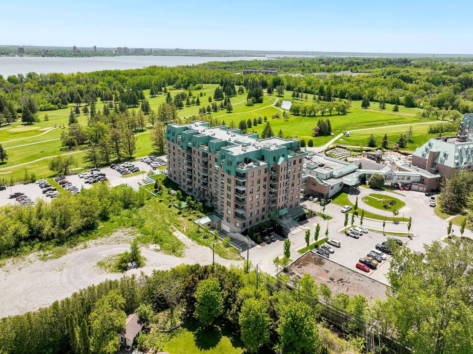 









1180


Ch. d'Aylmer

, 706,
Gatineau (Aylmer),




QC
J9H0G5


