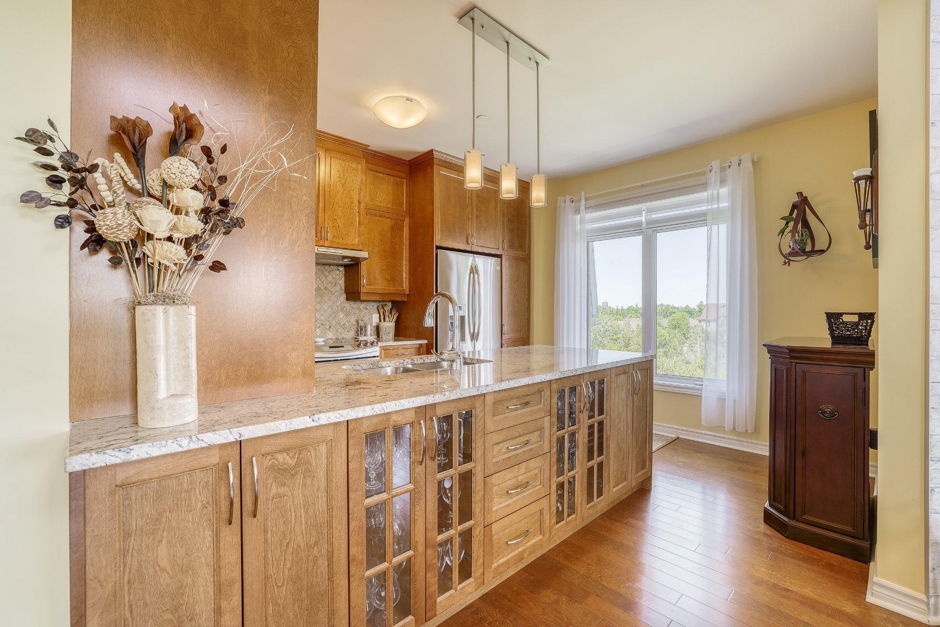 









1180


Ch. d'Aylmer

, 706,
Gatineau (Aylmer),




QC
J9H0G5

