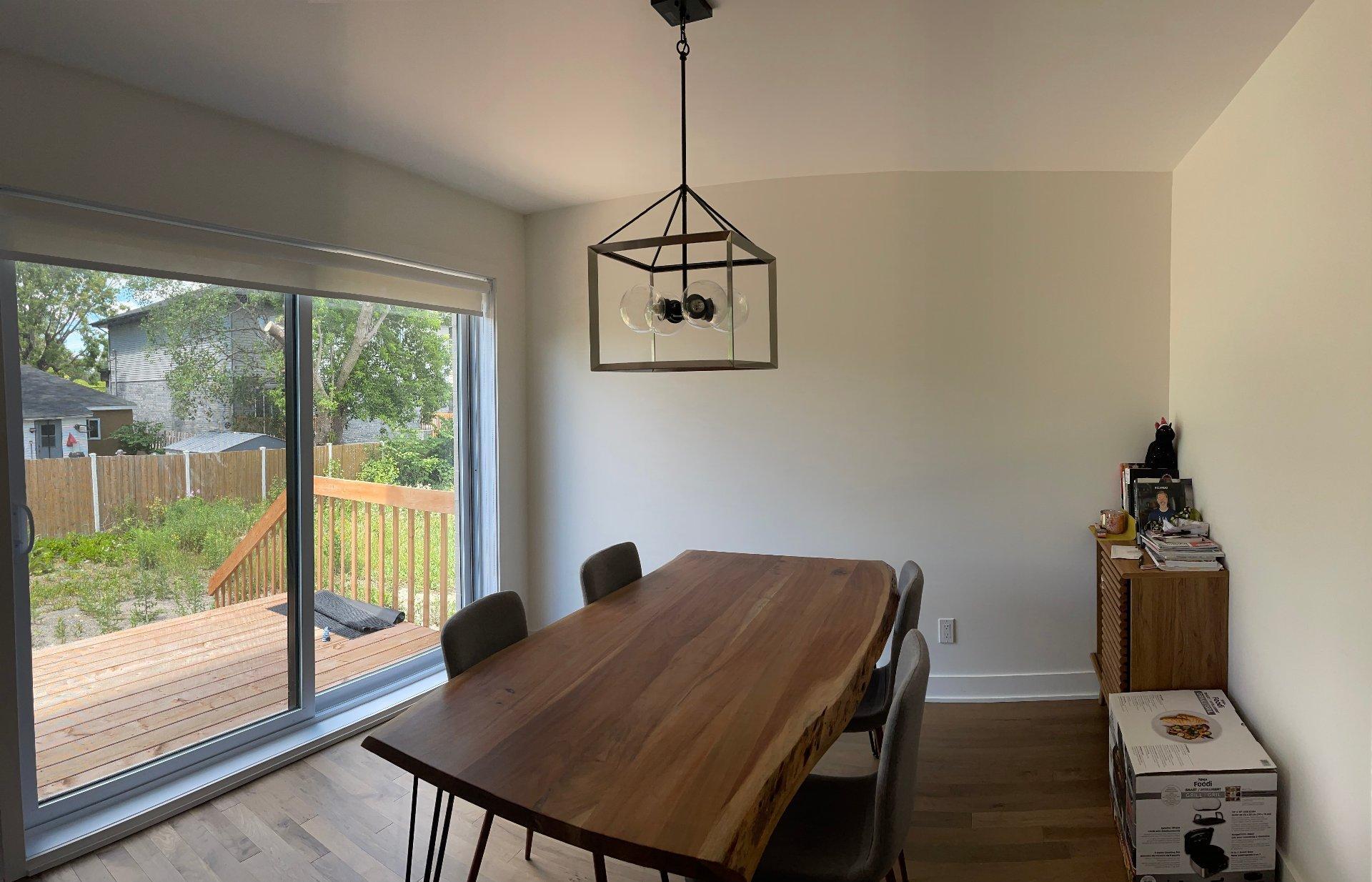 









3884


Rue Léonard

,
Longueuil (Saint-Hubert),




QC
J3Y5M2

