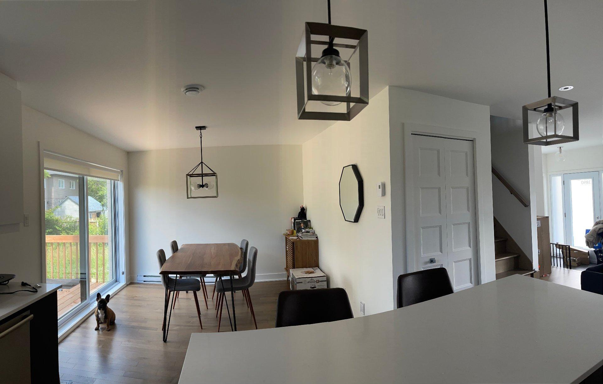 









3884


Rue Léonard

,
Longueuil (Saint-Hubert),




QC
J3Y5M2

