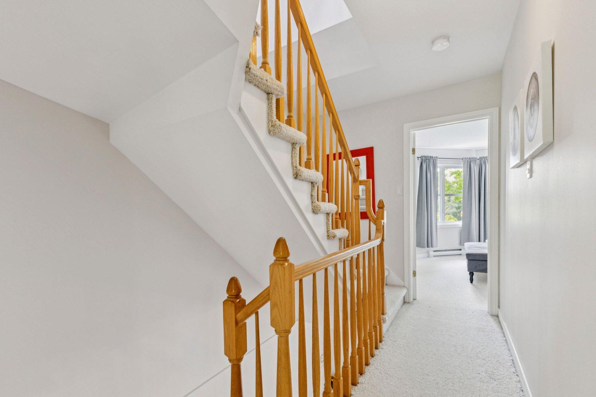 









160


Ch. de la Forêt

, 7,
Mont-Tremblant,




QC
J8E3K8


