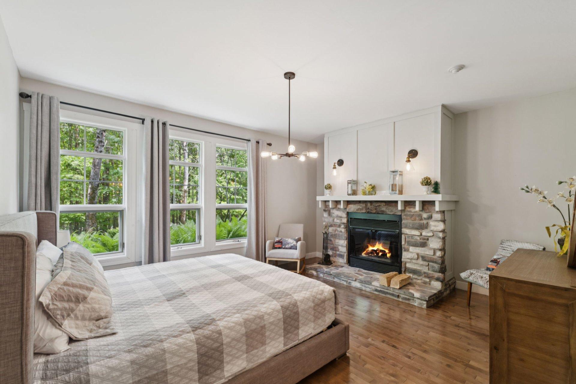 









205


Ch. des Quatre-Sommets

, 4,
Mont-Tremblant,




QC
J8E1C6

