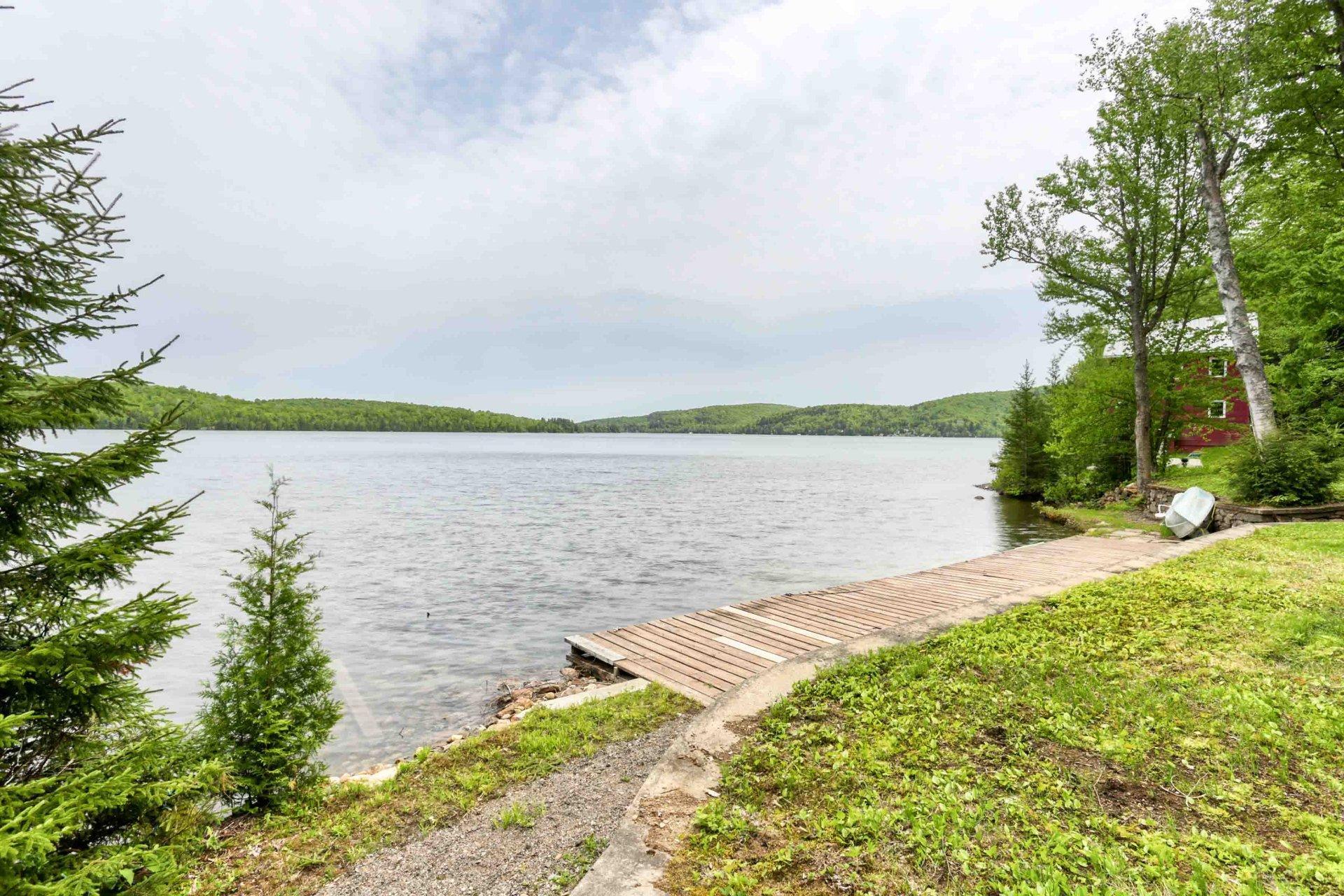 









3901


Ch. Laperrière

,
Shawinigan,




QC
G9T0C3

