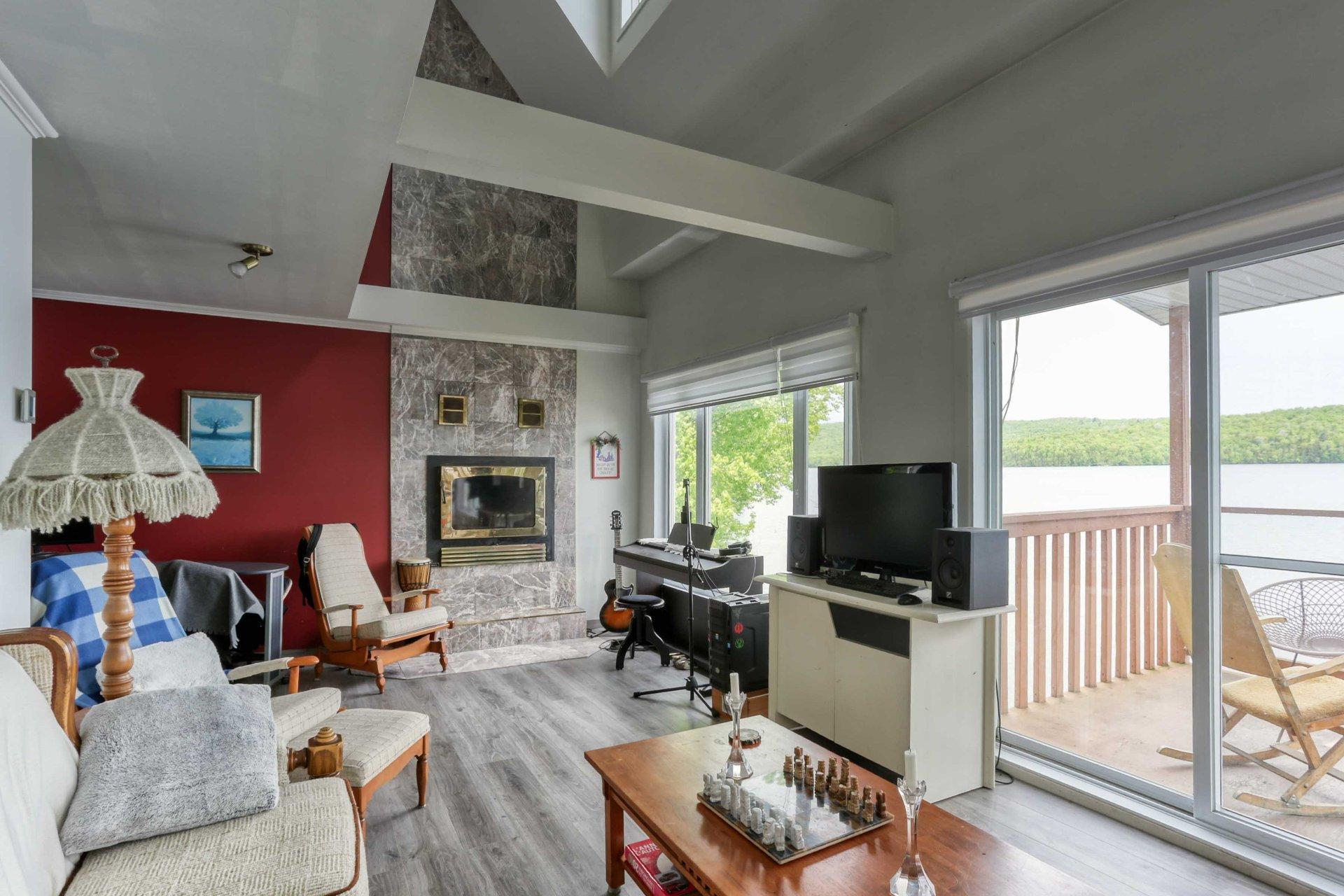 









3901


Ch. Laperrière

,
Shawinigan,




QC
G9T0C3


