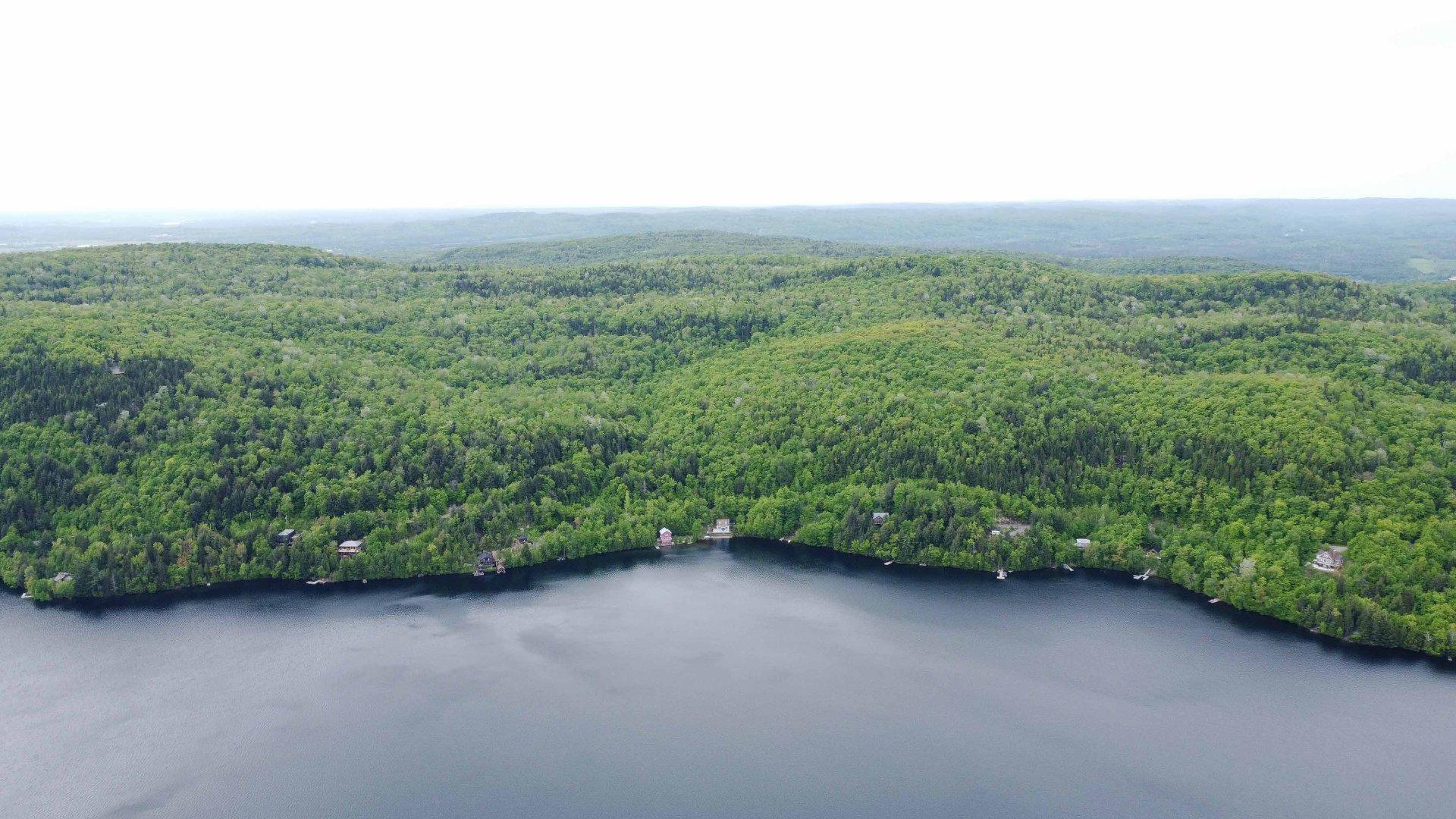 









3901


Ch. Laperrière

,
Shawinigan,




QC
G9T0C3

