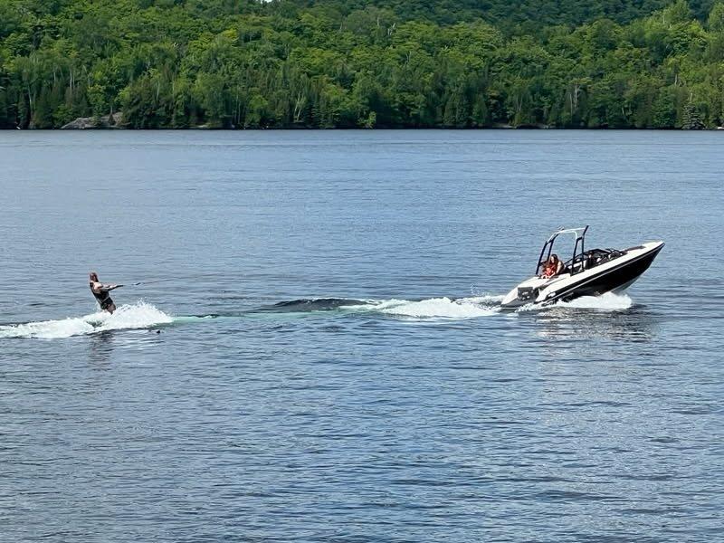 









3901


Ch. Laperrière

,
Shawinigan,




QC
G9T0C3

