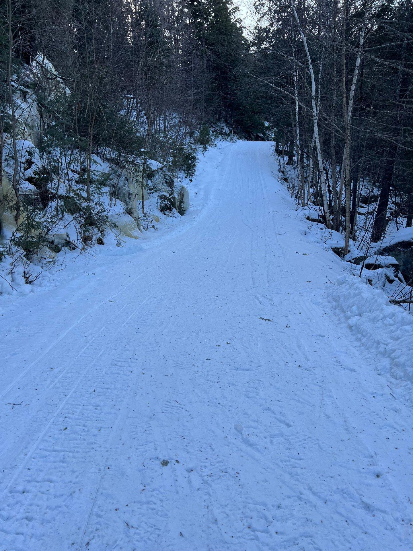 









3901


Ch. Laperrière

,
Shawinigan,




QC
G9T0C3

