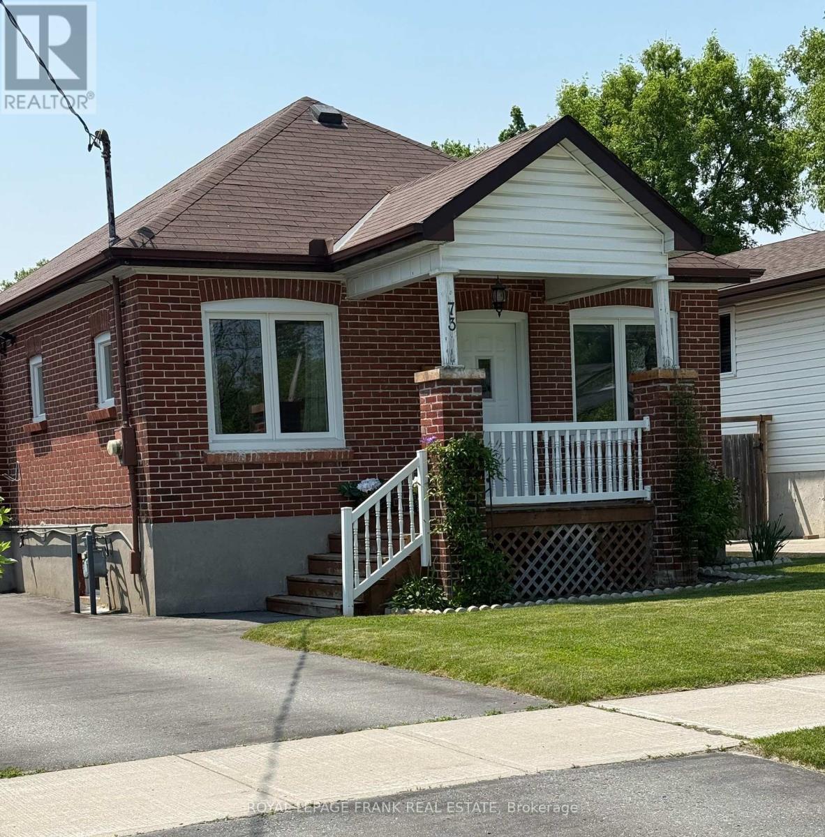 












73 PINE STREET

,
Peterborough Central (South),




Ontario
K9J5A6

