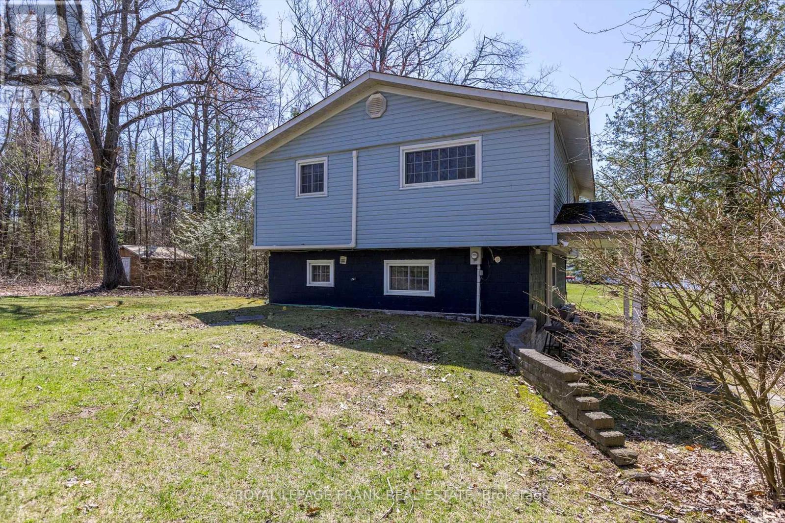 












183 ADAM & EVE ROAD

,
Trent Lakes,




Ontario
K0L1J0

