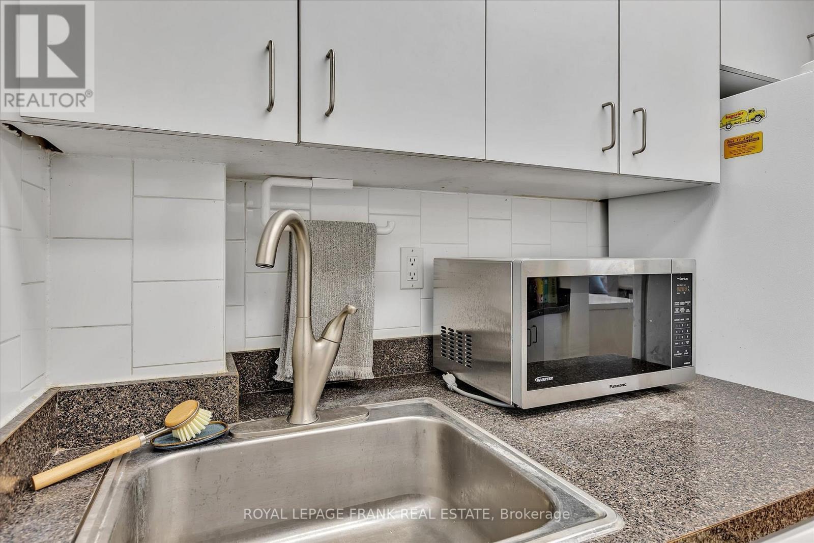 












183 ADAM & EVE ROAD

,
Trent Lakes,




Ontario
K0L1J0

