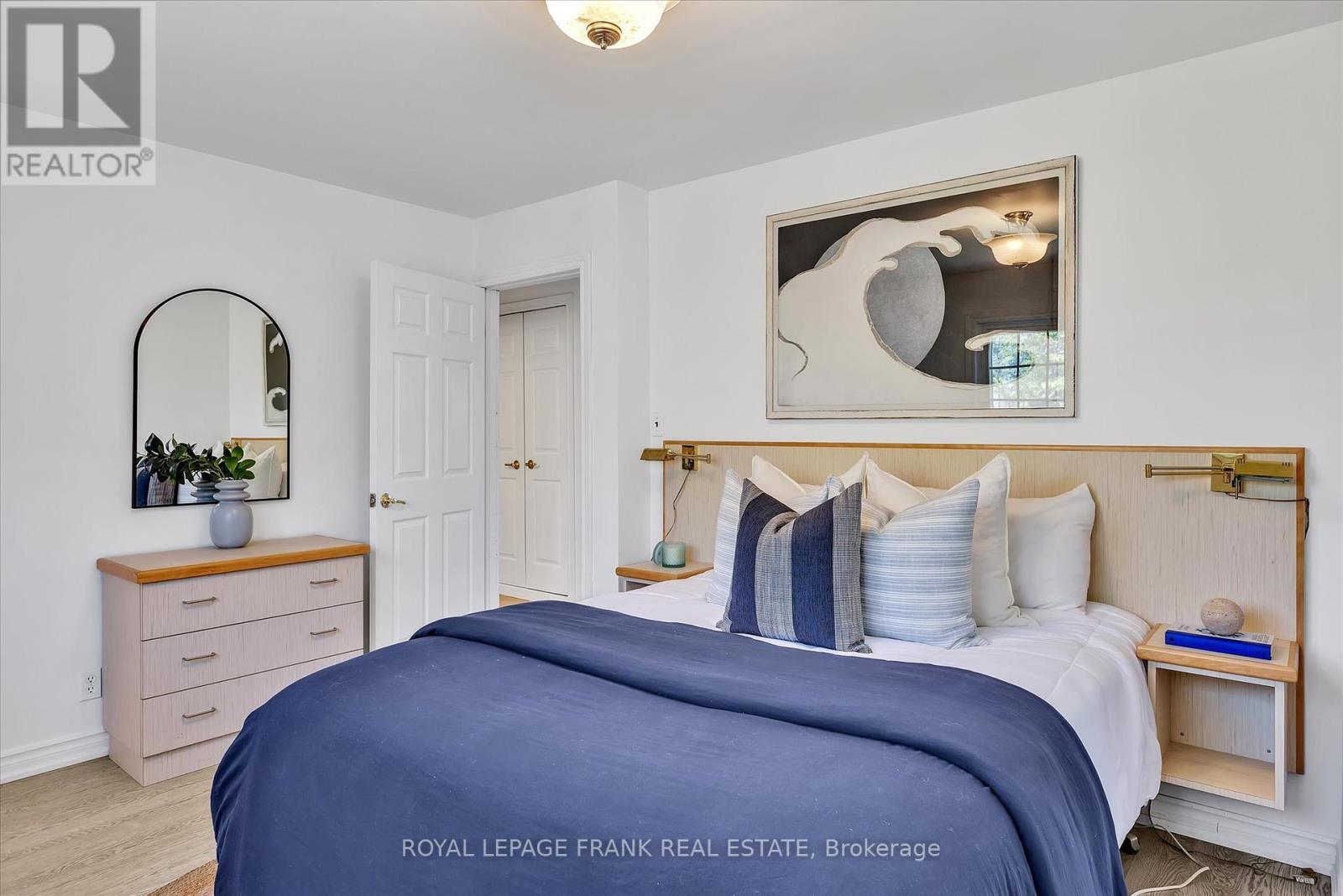 












183 ADAM & EVE ROAD

,
Trent Lakes,




Ontario
K0L1J0

