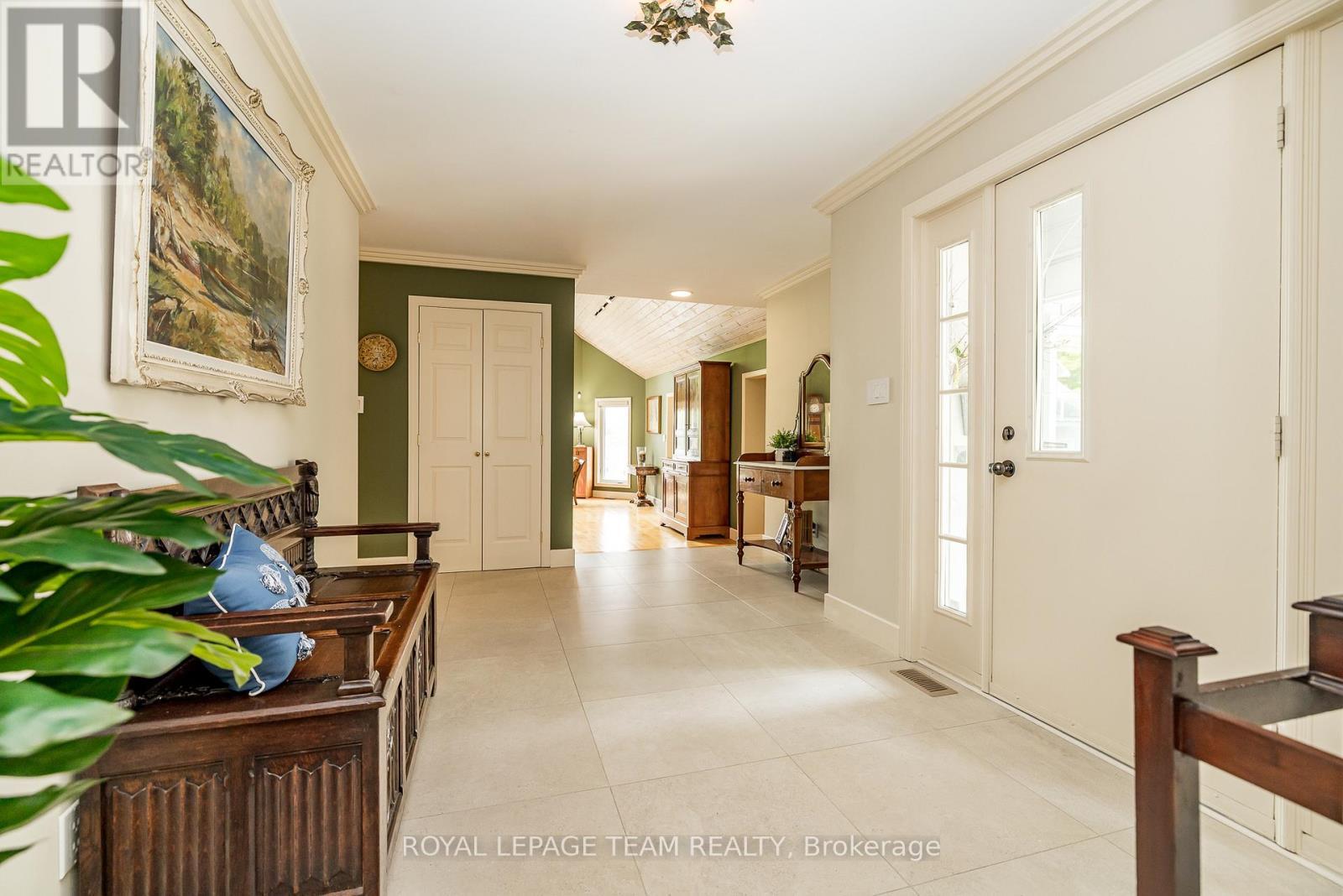 












164A DEANS ISLAND ROAD

,
Rideau Lakes,




Ontario
K0G1E0

