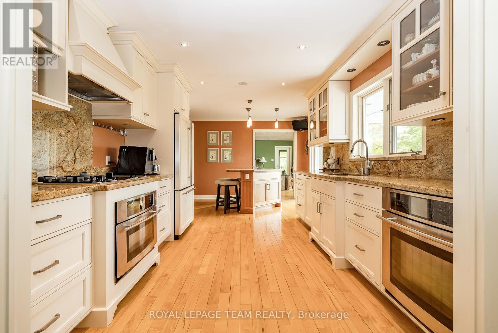 












164A DEANS ISLAND ROAD

,
Rideau Lakes,




Ontario
K0G1E0

