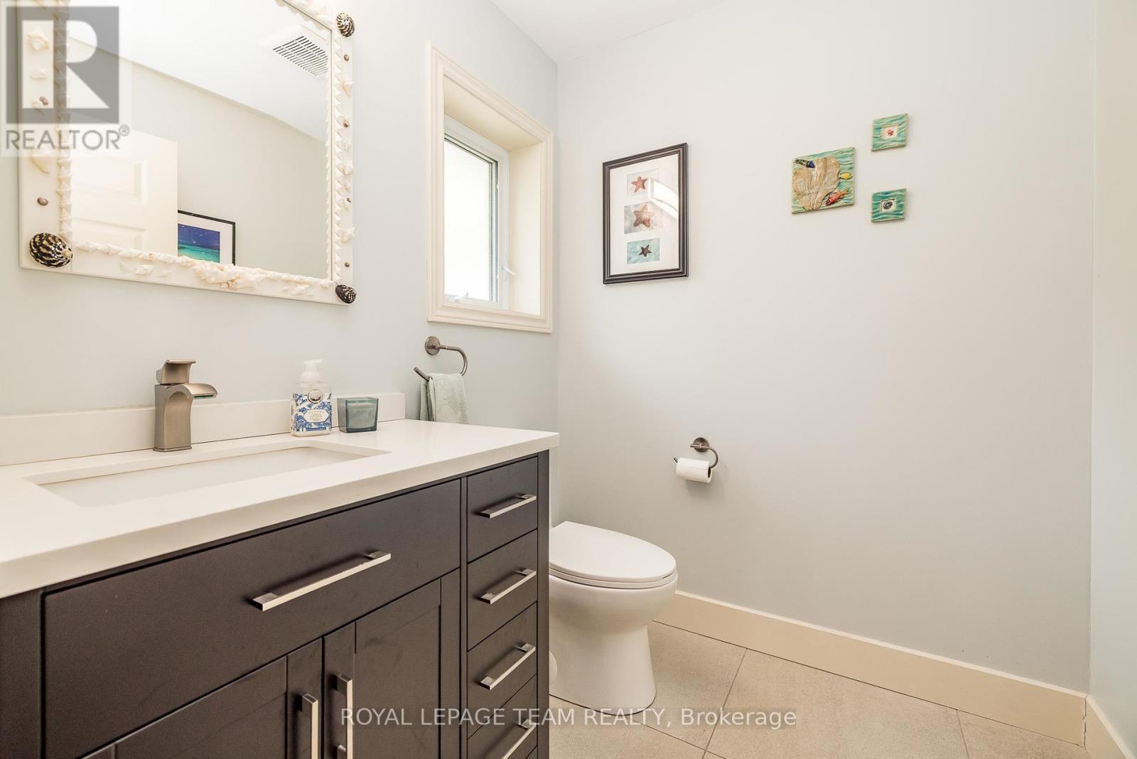 












164A DEANS ISLAND ROAD

,
Rideau Lakes,




Ontario
K0G1E0

