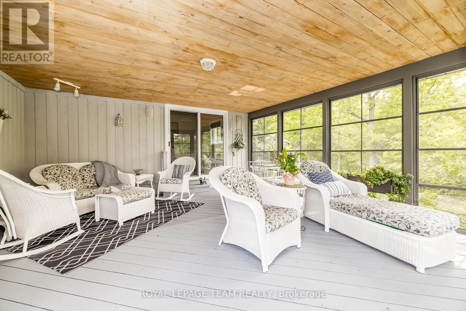 












164A DEANS ISLAND ROAD

,
Rideau Lakes,




Ontario
K0G1E0

