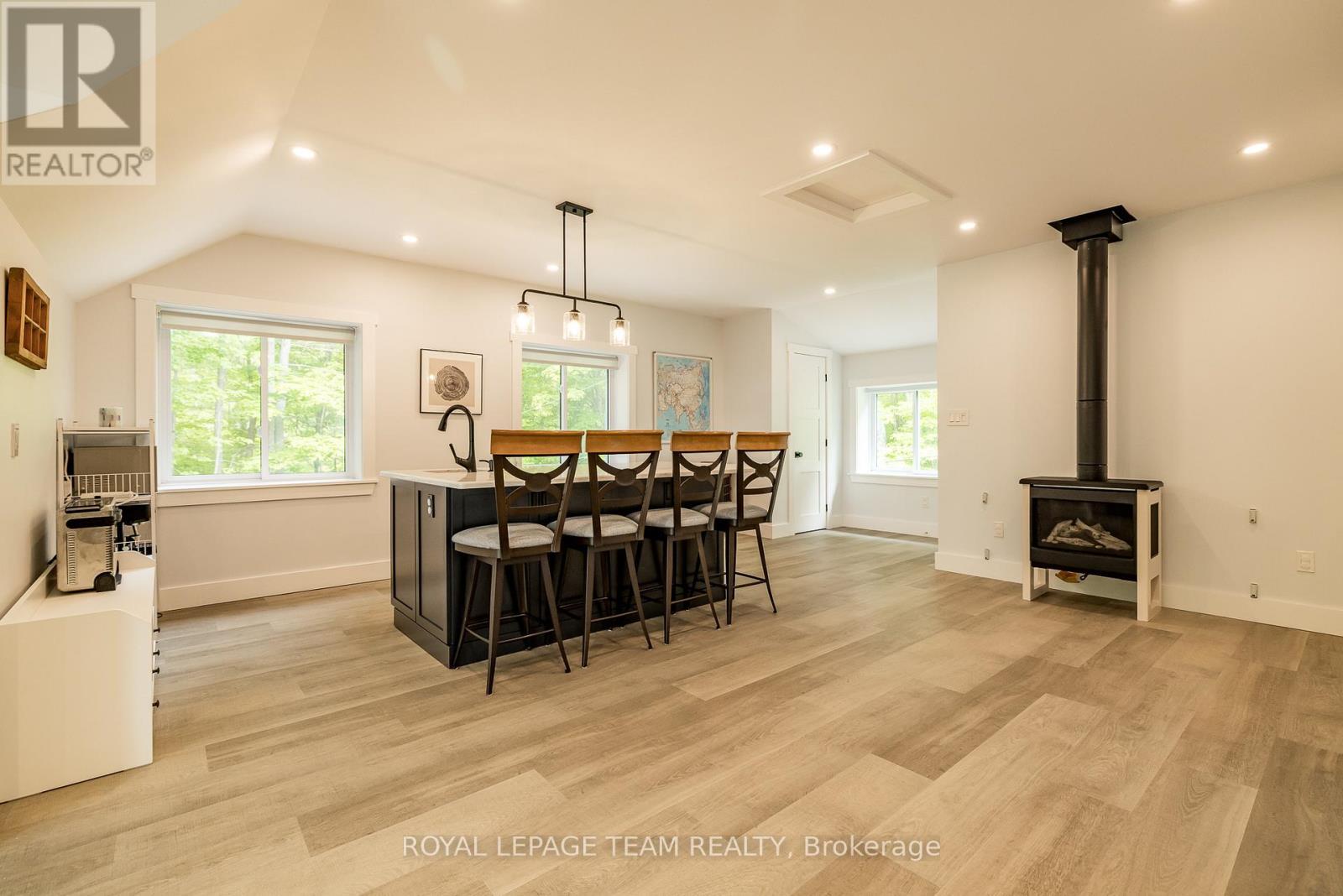 












164A DEANS ISLAND ROAD

,
Rideau Lakes,




Ontario
K0G1E0

