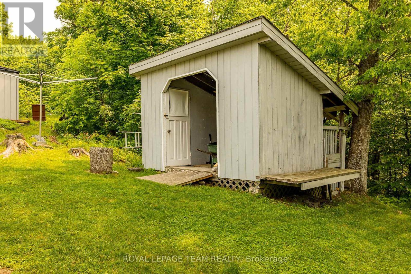 












164A DEANS ISLAND ROAD

,
Rideau Lakes,




Ontario
K0G1E0

