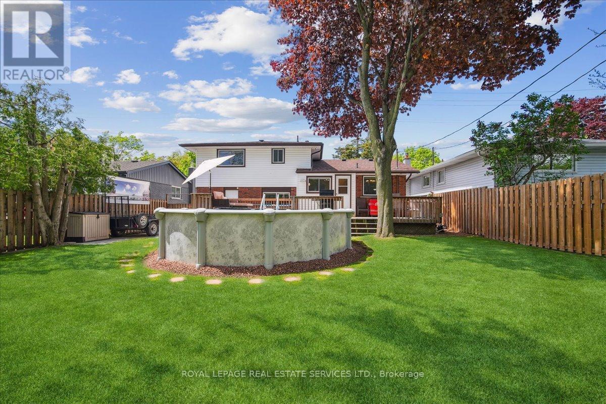 












355 HAMPTON HEATH ROAD

,
Burlington,




Ontario
L7L4R1

