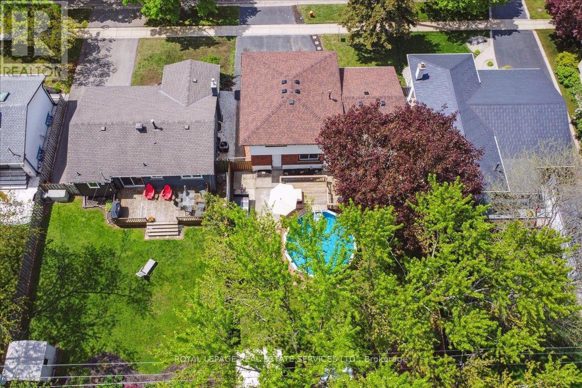 












355 HAMPTON HEATH ROAD

,
Burlington,




Ontario
L7L4R1

