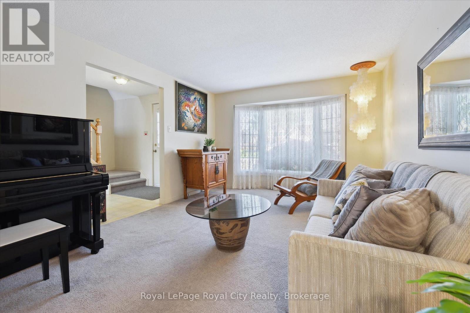 












349 COOPER STREET

,
Cambridge,




Ontario
N3C3X8

