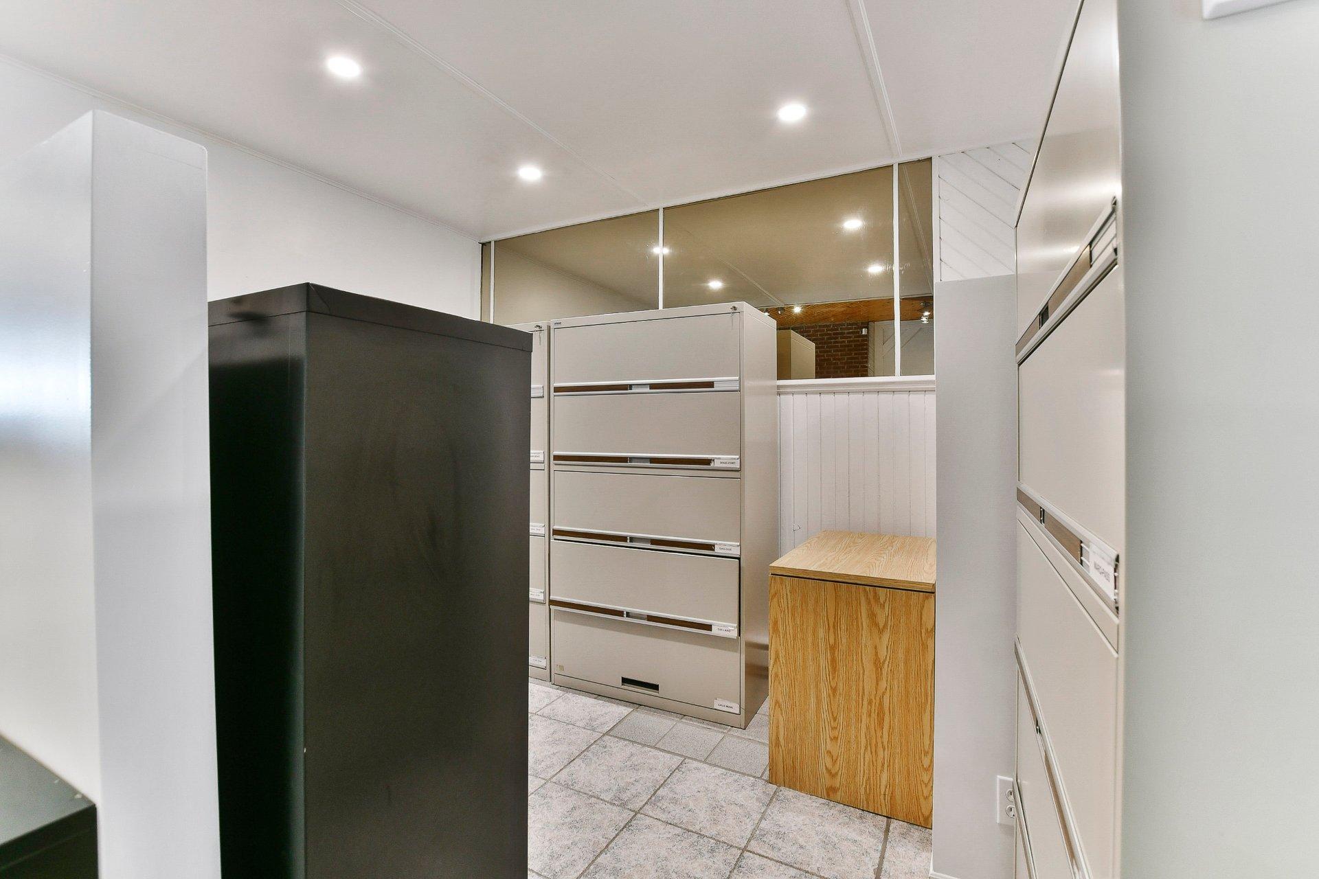 









197


Rue St-Paul

,
Repentigny (Le Gardeur),




QC
J5Z2H9

