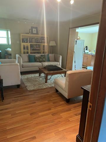 









7


Spruce

BAY,
Bifrost Rm,




MB
R0C 0C0

