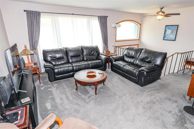 









211


Rouge

RD,
Winnipeg,




MB
R3K 1J6

